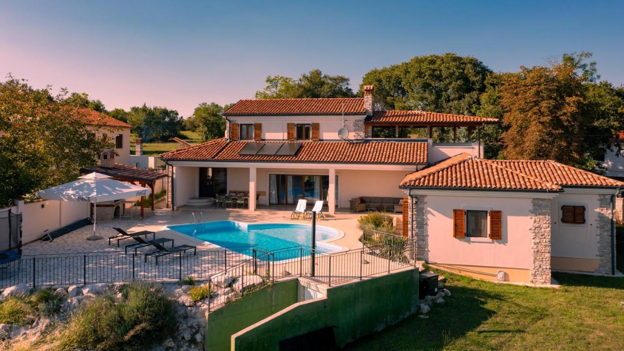 Villa Arton Heated Swimming-Pool Žminj Dış mekan fotoğraf
